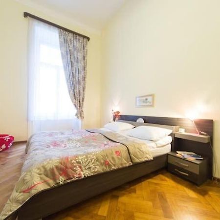 Apartment On Tabidze 3/5 Tbilisi Exterior foto